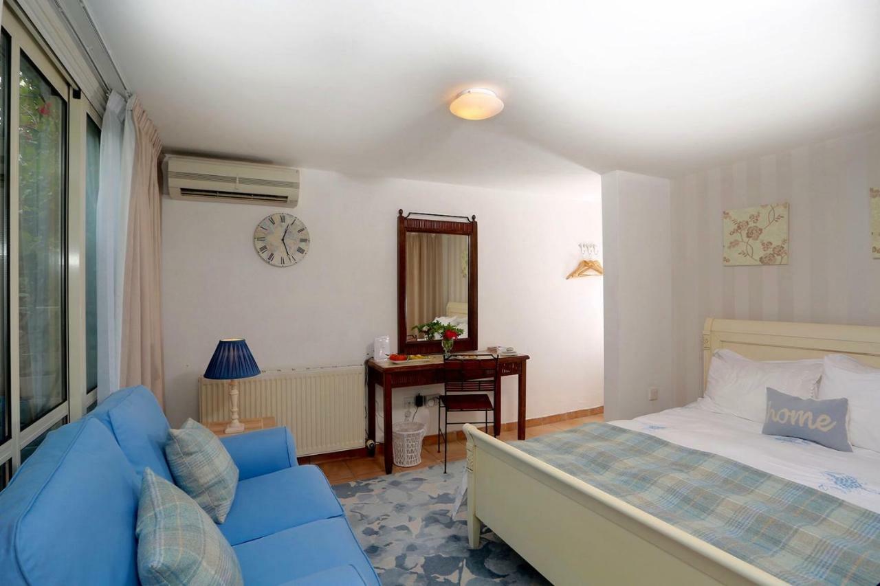 Hotel Sunny Garden Studio Nikosia Exterior foto