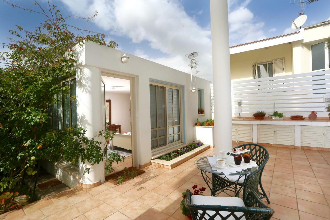 Hotel Sunny Garden Studio Nikosia Exterior foto